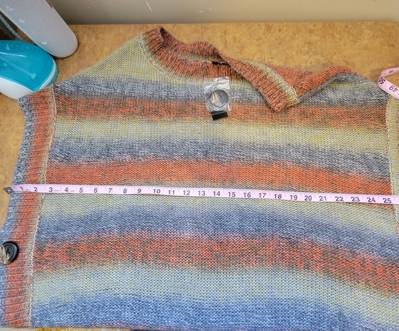 The Limited Wool/Acrylic Striped Oversized Side Button Sweater Size M/L - Picture 8 of 8
